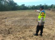 Bhabinkamtibmas Polsek Madang Suku I Dukung Ketahanan Pangan Warga di Desa Lubuk Harjo