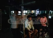 Sambang Malam, Bhabinkamtibmas Galakkan Kamtibmas Lewat Poskamling