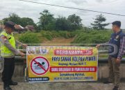 Cegah Kecelakaan: Polsek Madang Suku I Terus Lakukan Himbauan Larangan Berenang di Sungai