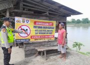 Cegah Korban Tenggelam, Polsek Madang Suku I Sosialisasikan Larangan Mandi dan Berenang di Sungai