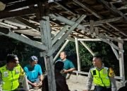 Aipda Heri Sumanto Monitoring Ronda Malam Warga di Wilayah Madang Suku I