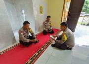 Aiptu Triyono Pimpin Khotmil Qur’an dan Doa Bersama di Mapolsek Madang Suku I
