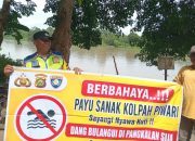 Cegah Bahaya Tenggelam, Aipda Heri Sumanto Sosialisasikan Larangan Mandi dan Berenang di Sungai