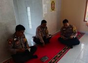 Aiptu Zulkarnaen Pimpin Khotmil Qur’an dan Doa Bersama di Mapolsek Madang Suku I
