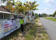 Aiptu Andres Sosialisasikan Program Cegah Tanpa Celah di Wilayah Polsek Madang Suku I