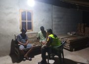 Pastikan Kamtibmas Kondusif, Polsek Madang Suku I Monitoring Ronda Malam Warga