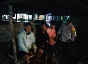 Aiptu Andres Monitoring Ronda Malam Warga Demi Jaga Kamtibmas di Madang Suku I