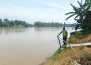 Debit Air Sungai Komering Terpantau Normal, Polsek Madang Suku I Pastikan Warga Tetap Aman dari Banjir
