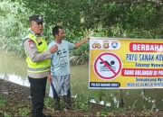 Cegah Risiko Tenggelam, Aipda Saleh Sosialisasikan Larangan Mandi di Sungai kepada Warga