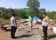 Kapolsek BP Peliung Tinjau Progres Bedah Rumah Warga dalam Rangka HUT Bhayangkara ke-80