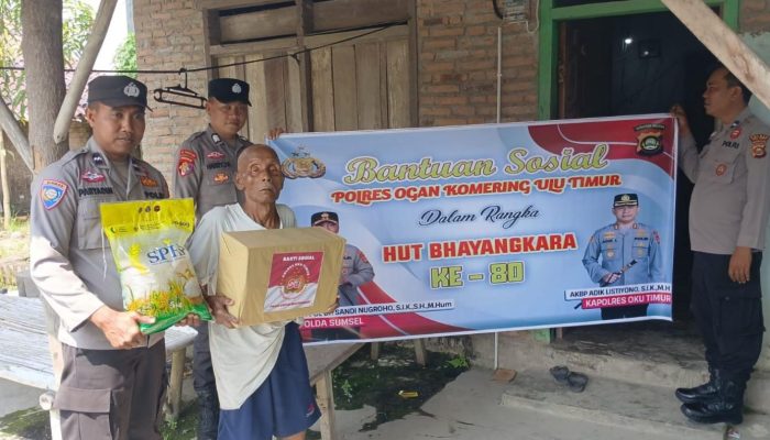 Polsek Buay Pemuka Peliung Salurkan Bansos HUT Bhayangkara ke-80, Sasar Warga Kurang Mampu