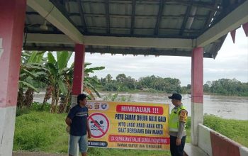 Polsek Madang Suku I Imbau Warga Desa Rasuan Hindari Aktivitas Mandi di Sungai Demi Keselamatan