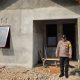 Polsek BP Peliung Tinjau Progres Bedah Rumah Jelang HUT Bhayangkara ke-80, Pengerjaan Capai 95 Persen