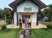 Polsek Madang Suku I Laksanakan Pengamanan Ibadah Minggu Kasih di Gereja GKSBS Harjo Mulyo