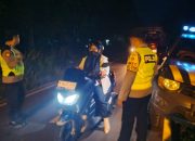 Aiptu Zulkarnaen Pimpin Patroli KRYD Malam Hari, Polsek Madang Suku I Tingkatkan Pengamanan Wilayah