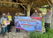 Sambut HUT Bhayangkara ke-80, Polsek Buay Pemuka Peliung Salurkan Bantuan Sembako kepada Warga Kurang Mampu