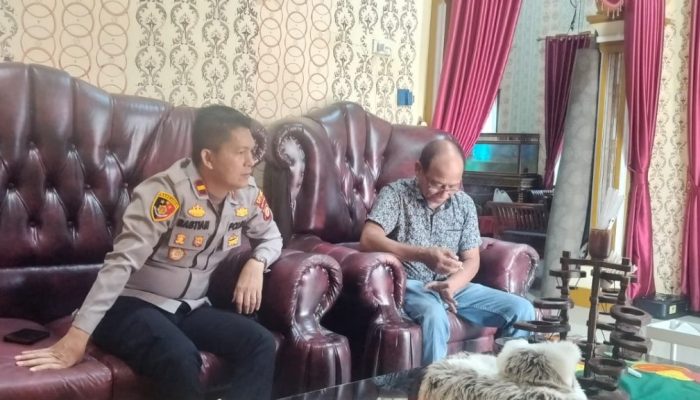 Kapolsek BP Peliung Gelar Nobar Piala Dunia 2026 Bersama Tokoh Masyarakat, Wujudkan Sinergitas dan Kamtibmas Kondusif