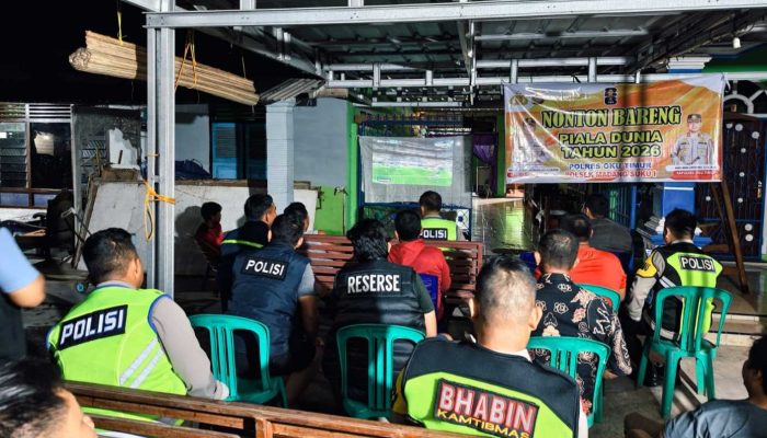Nobar Piala Dunia 2026, Polsek Madang Suku I Perkuat Kedekatan dengan Masyarakat Lewat Cooling System Kamtibmas