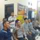 Nobar Perempat Final Piala Dunia 2026, Polsek Buay Pemuka Peliung Pererat Silaturahmi Bersama Masyarakat