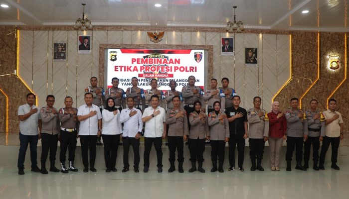 Perkuat Integritas Personel, Polres OKU Timur Ikuti Sosialisasi Pembinaan Etika Profesi dari Bidpropam Polda Sumsel