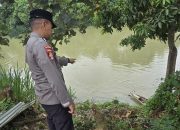 Polsek Buay Pemuka Peliung Pantau Debit Sungai Komering, Pastikan Kondisi Pemukiman Warga Tetap Aman