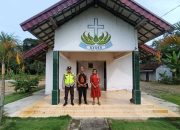 Polsek Madang Suku I Kawal Ibadah Minggu Kasih di GKSBS Harjomulyo, Jemaat Beribadah dengan Aman dan Khidmat