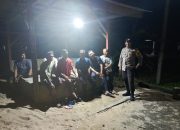 Perkuat Sinergi dengan Warga, Polsek Madang Suku I Monitoring Kegiatan Ronda Malam