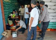 Polsek BP Peliung Kawal Distribusi Jagung Petani ke Bulog, Perkuat Program Ketahanan Pangan Nasional