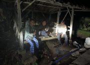 Pantau Ronda Malam Warga, Aipda Bobi Juanda Pastikan Kamtibmas Tetap Kondusif