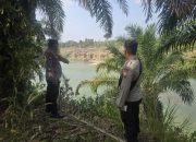 Polsek BP Peliung Pantau Debit Sungai Komering, Kondisi Air Normal dan Cenderung Surut