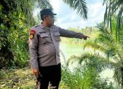 Debit Sungai Komering Dipantau, Polsek BP Peliung Pastikan Kondisi Pemukiman Aman