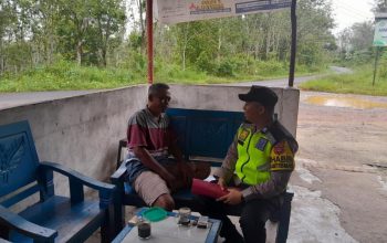 Brigpol Suyudi Sambangi Warga, Sampaikan Pesan Kamtibmas di Madang Suku I