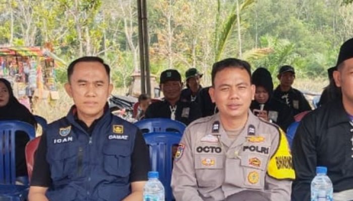 Bhabinkamtibmas Polsek Belitang II Hadiri Tes Kenaikan Sabuk, Berikan Pesan Agar Jaga Kamtibmas