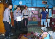 Berbagi Berkah di HUT Humas Polri ke-75, Polres OKU Timur Salurkan Puluhan Paket Sembako untuk Warga