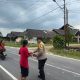 Polsek BP Peliung Bagikan Enam Paket Makanan, Wujud Kepedulian kepada Warga
